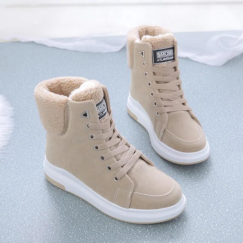 Winter Boots Female Velvet Warm Short Tube Female Boots Korean Version of The Casual Snow Boots Students with A Hundred Cotton Shoes