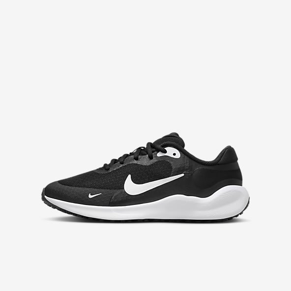 

Кроссовки Nike Revolution 7 FB7689-003