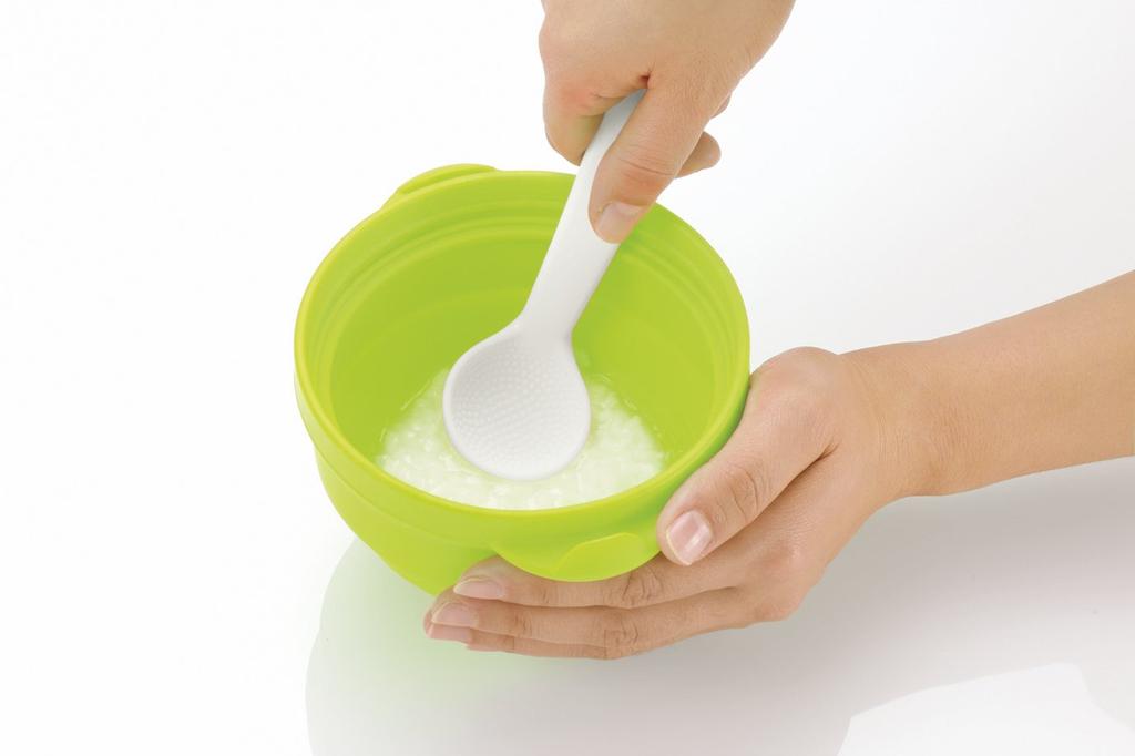 Use it and love silicone cookware you'll it! Microwave-safe