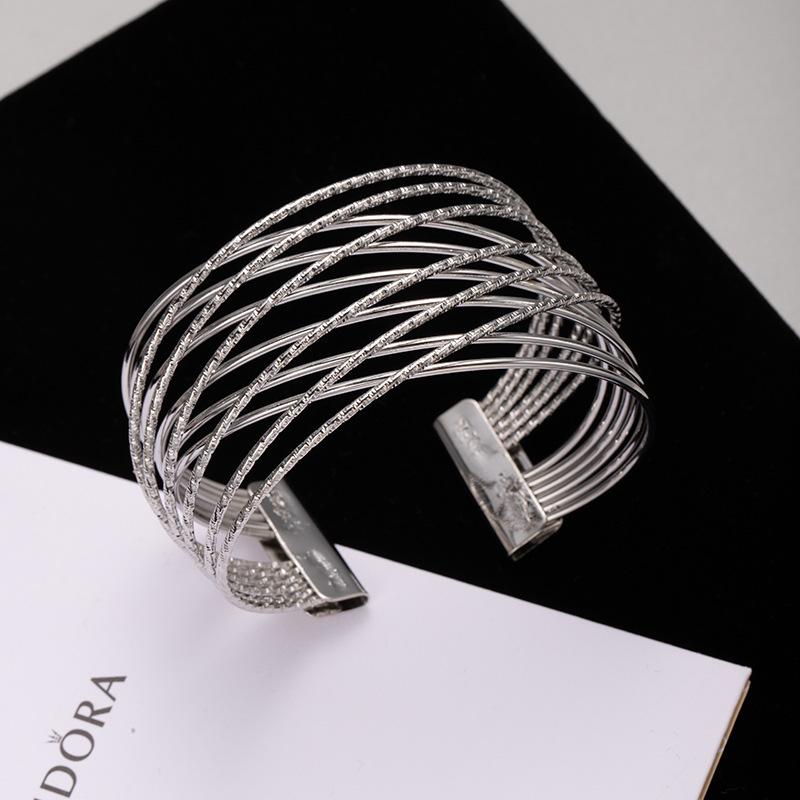 

Wind Bracelet, Arm Ring, Advanced Matte Multi-Layer Hollow Bracelet, Simple And Fashionable Versatile Geometric Bracelet