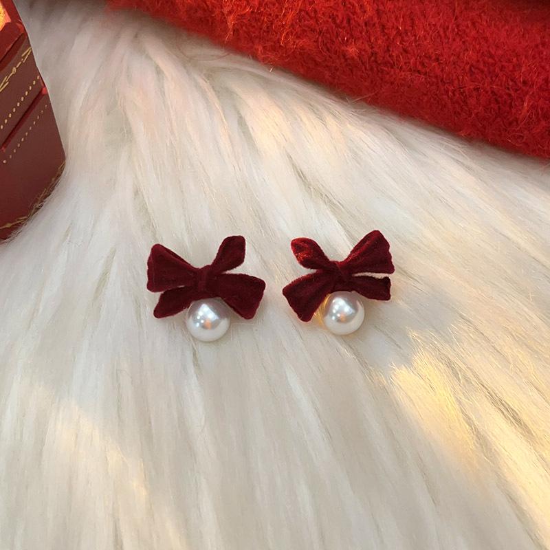 Осенне-Зимние Красные Бархатные Цветочные Клипсы для Ушей Без Прокола для Женщин - Элегантные Универсальные Серьги-Капли с Годом Рождения