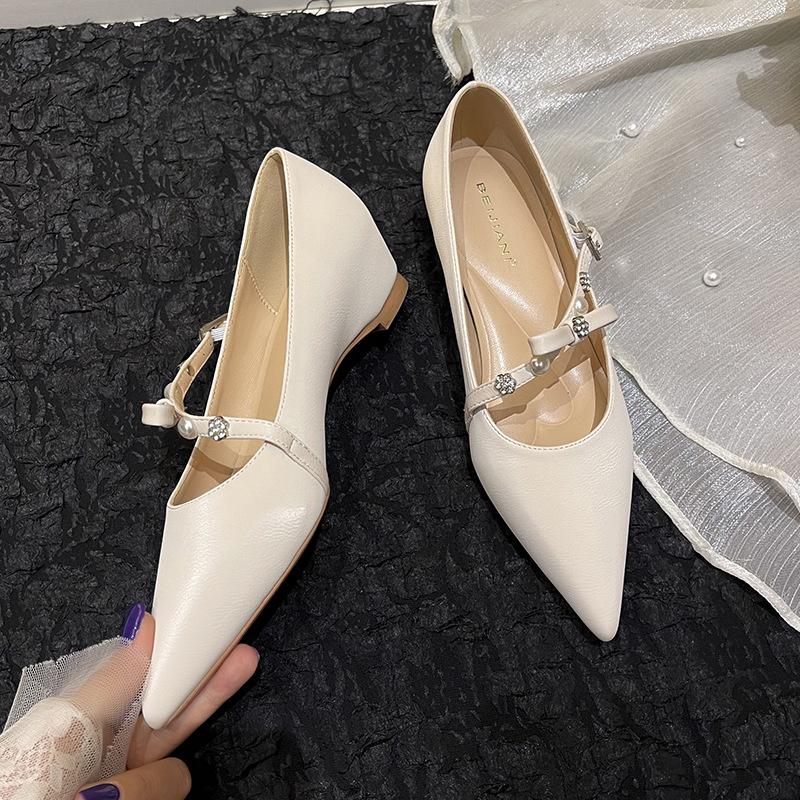 6318-13 Französischer Silber-Temperament kleine Lederschuhe kleine Innenhöhe Erhöhung Single-Schuhe Keilabsatz Spitze Ein-Wort-Schnalle