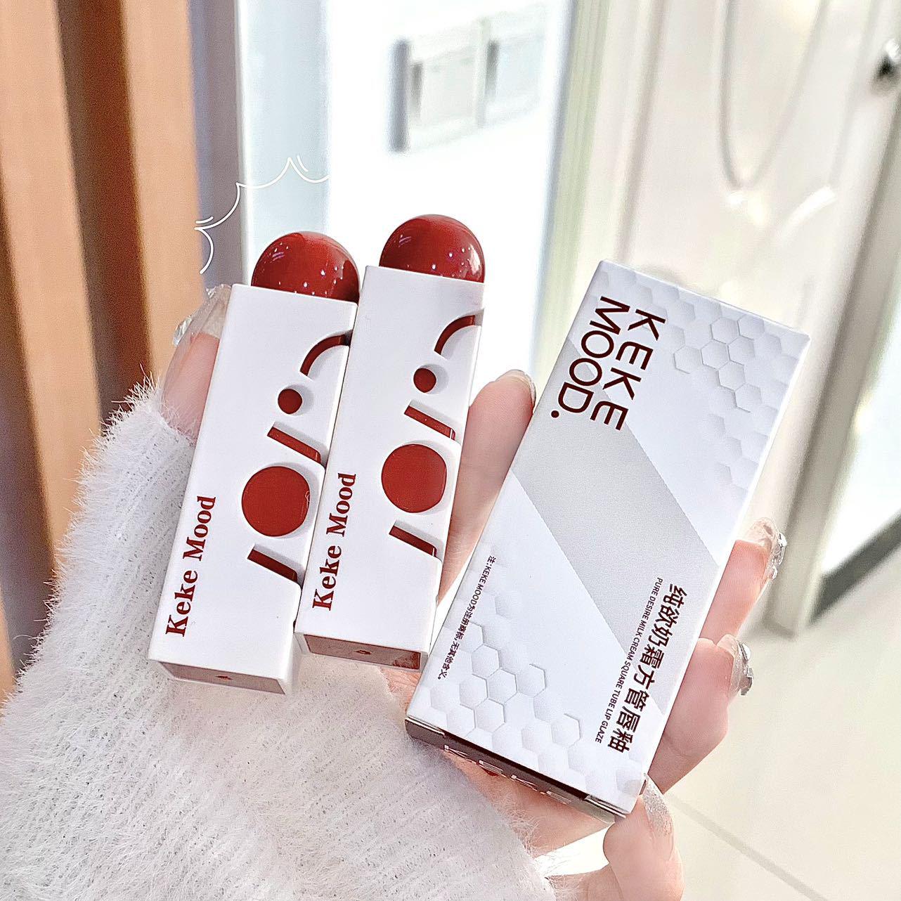 

Kekekmood Pure Desire Lip Glaze Matte Velvet Non-Fading Whitening Lipstick