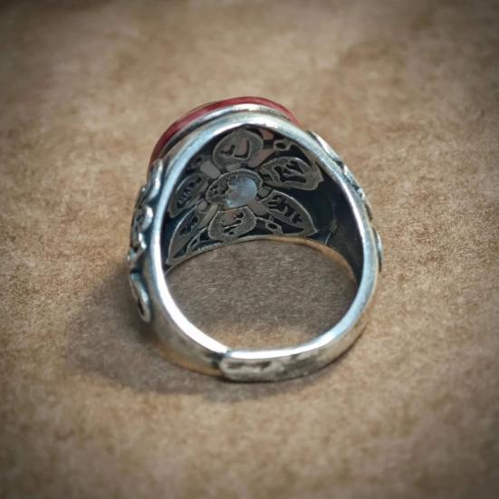 Eye of Veil Ring Handmade Resin Ring with Eye Design Waterproof Fading-Proof Adjustable Fit Vascular Details Ring