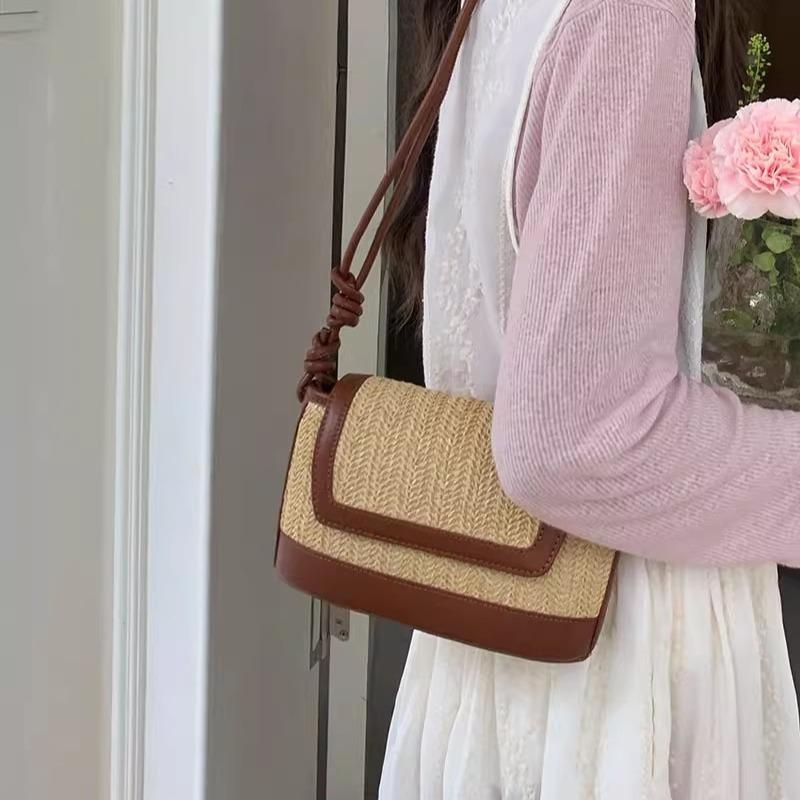 Casual Straw Woven Shoulder Bags for Women Summer Holiday Seaside Beach Crossbody Bags Fashion Ladies Flap Handbags  New