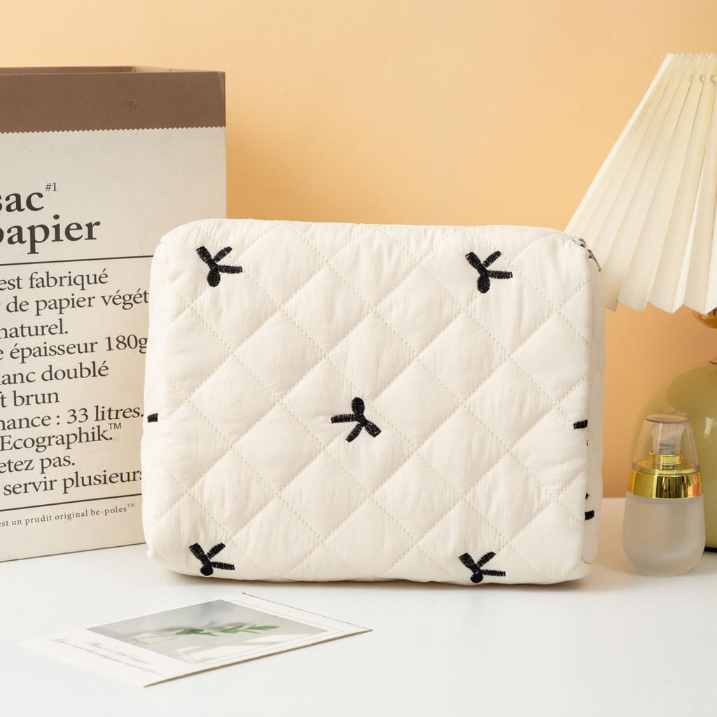 Elegant Butterfly Bow Travel Makeup Bag With Large Capacity And Embroidery For Women And Men
