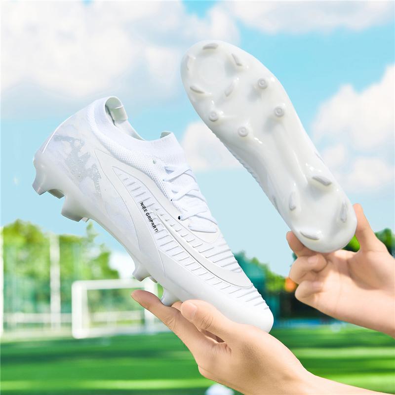 New Men's Soccer Shoes High-Top Soccer Cleats Outdoor Breathable Athletic Professional Spikes Youth Boys Football Shoes Unisex