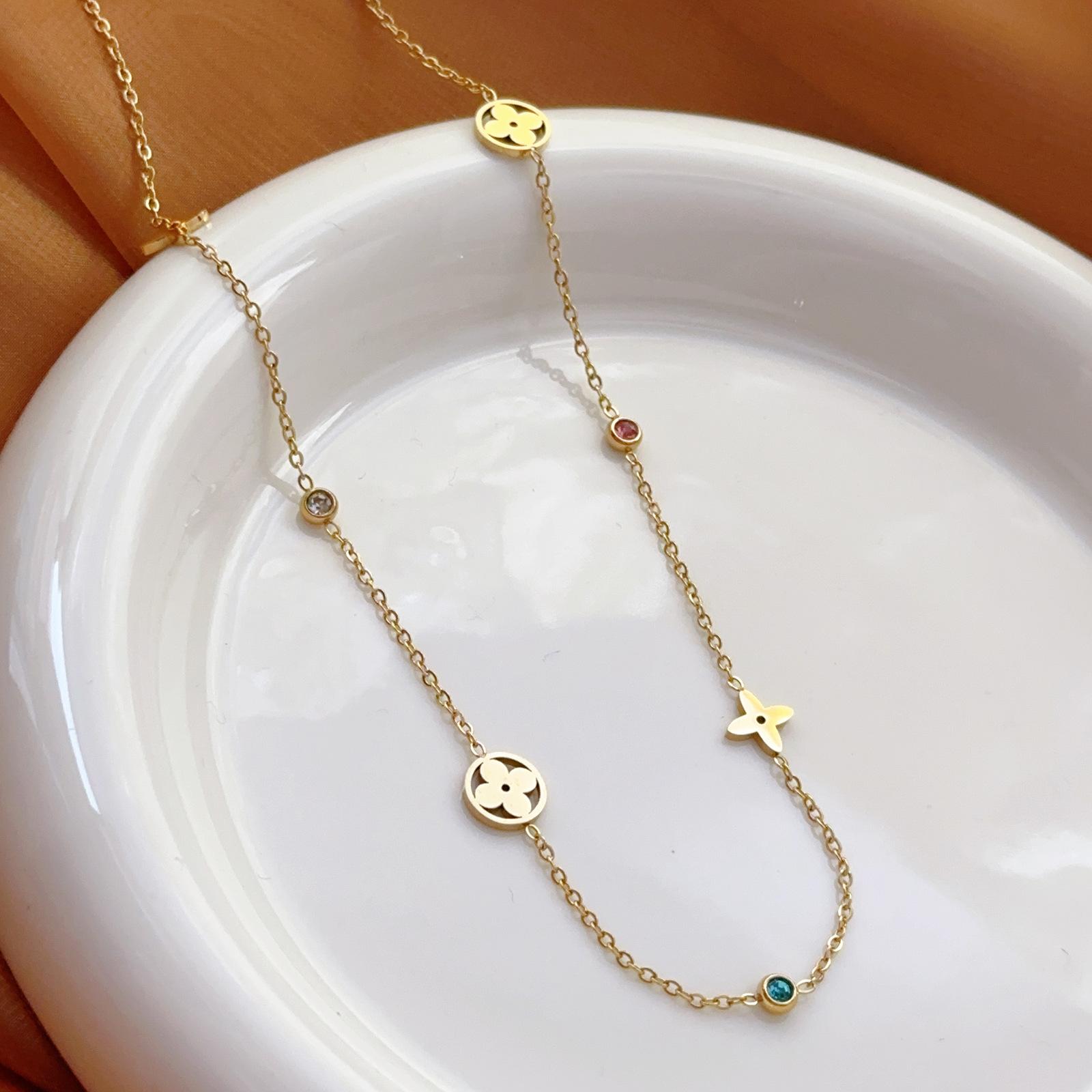 

Ожерелье Lucky Clover New Light Luxury Premium Feeling из титановой стали, модная женская подвеска