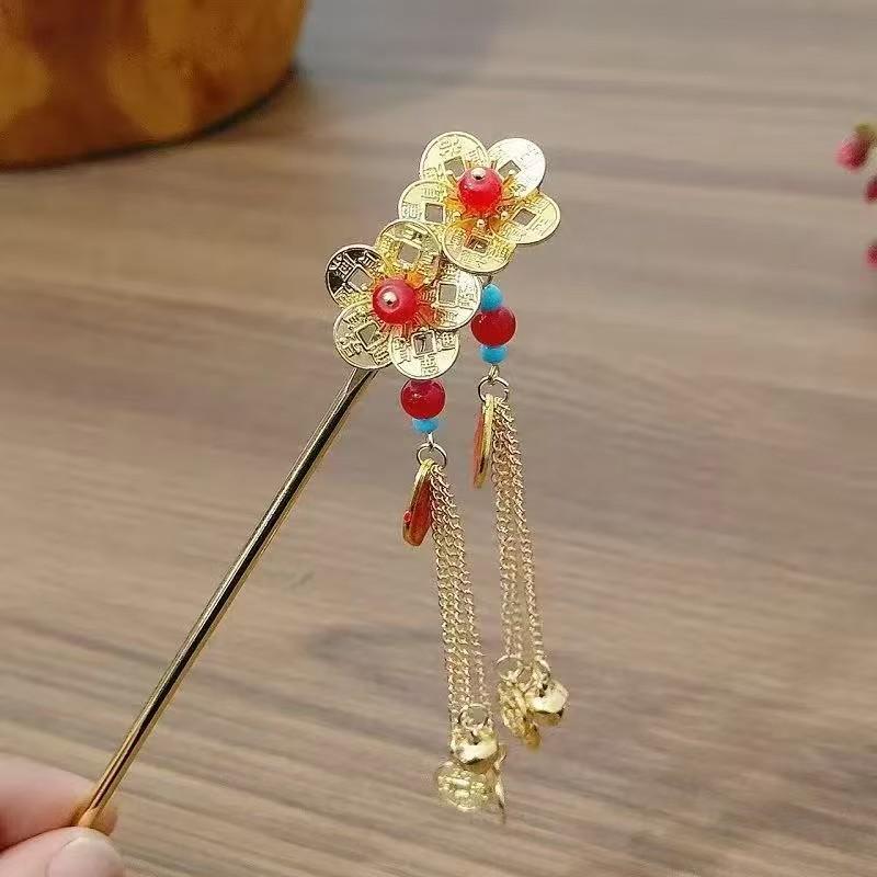 Vintage-Style Copper Coin Flower Hairpin with Tassel - Elegant Hanfu Hair Accessory