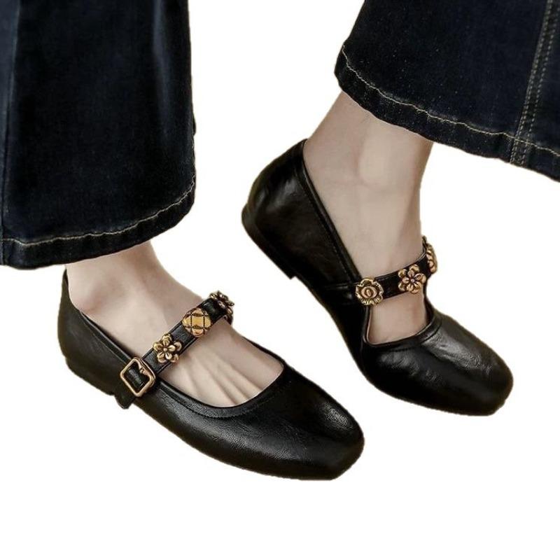 Shallow Single Shoes Women's Small Leather Shoes Autumn New Flat Bottom One-word Buckle Small Leather Shoes Soft Sole Mary Jane Shoes