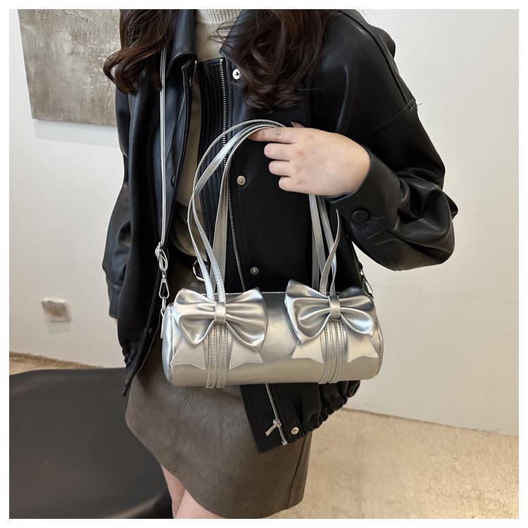 2024 Women's Niche High-End Bow Pillow Handheld & Crossbody Bag