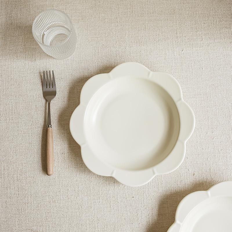 Cream French Lace Plate Ceramic Plate Household Cute Dish Plate Creative Tableware Deep Plate Dessert Plate