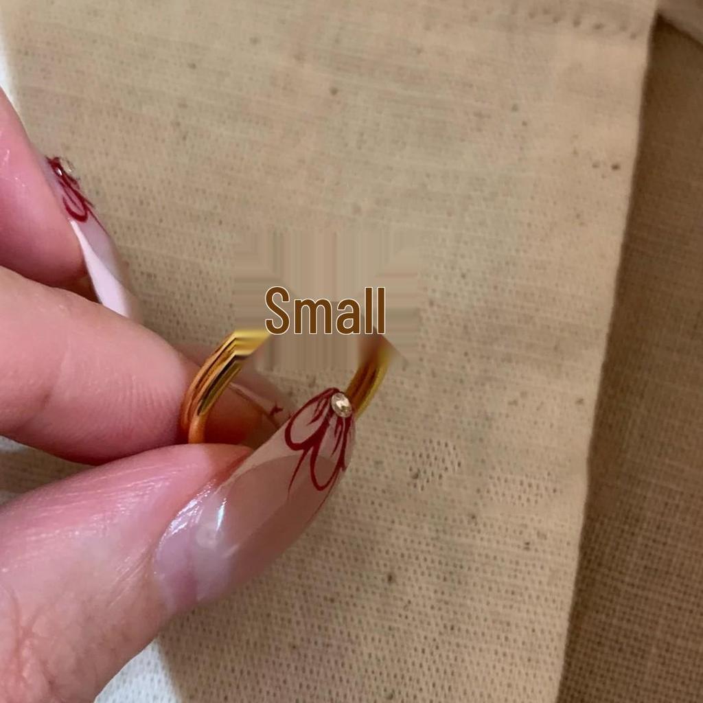 Xiaohongshu Vintage Exquisite Cross Line Finger Ring - Unique and Fashionable Design