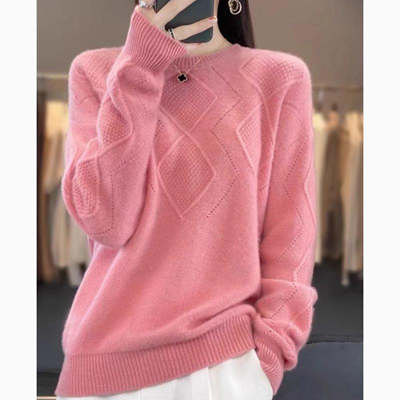 Autumn and Winter Women's Pullover Sweater Knitted Sweater with Round Neck and Loose