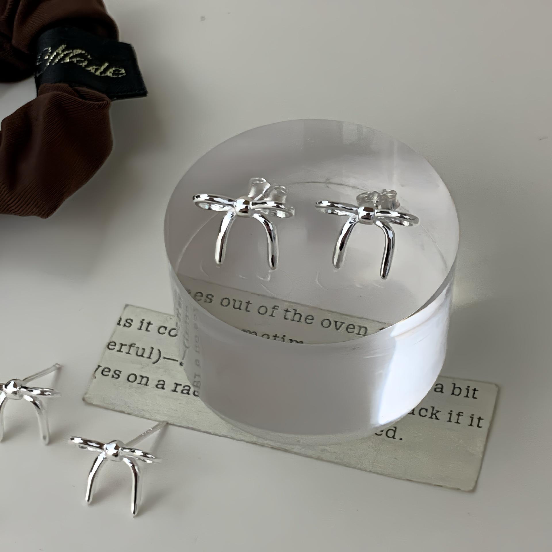 Su Chuang S925 Sterling Silver Ballet Bow Earrings for Women - New High-End Luxury Design, Cool and Stylish Ear Accessories. 925 Silver