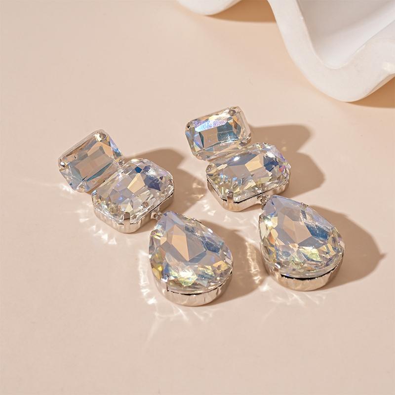 Luxury Rhinestone Square Water Drop Fringed Earrings for Women Exquisite High-End Drop Earring Luxury Designer Jewelry белый
