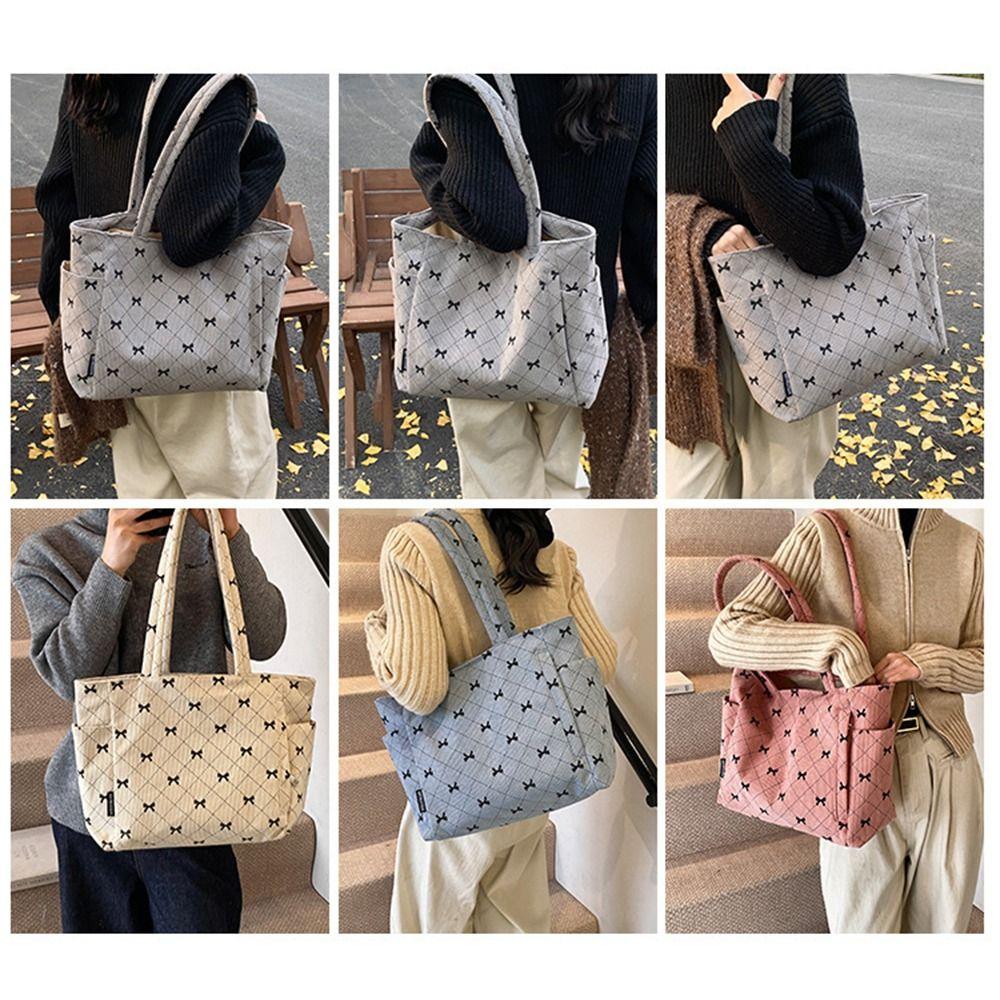 Korean Style Women's Underarm Bag Large Capacity Travel Shoulder Bag Portable Handbag  Daily Use