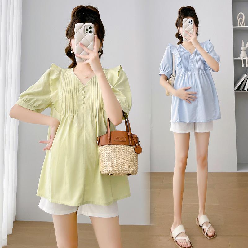 Summer Fashion Maternity Set: Sweet V-Neck Top & Tummy Support Shorts L