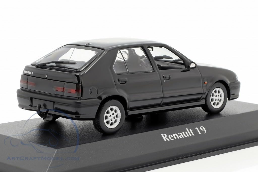 Minichamps Renault 19 1995 Diecast Model Car 1/43 Scale (Black) [Parallel Import]