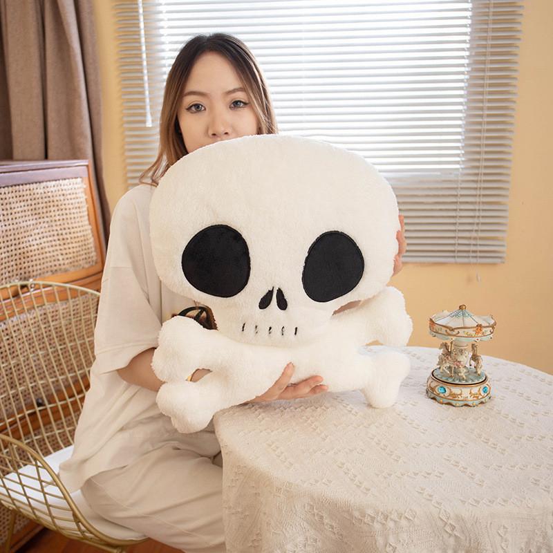 Soft Plush Skull And Crossbones Halloween Throw Pillow For Festive Home Decoration