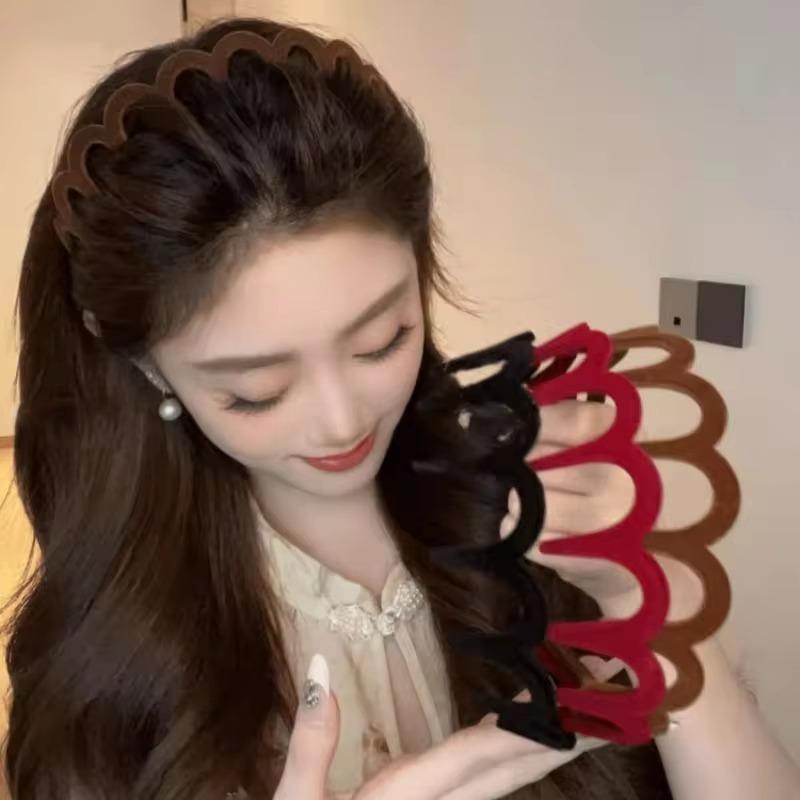 Flocking Plastic Teeth Headbands Fashion Wavy Headband with Combs Non-slip Velvet Hair Bands for Women Girls Hair Accessories