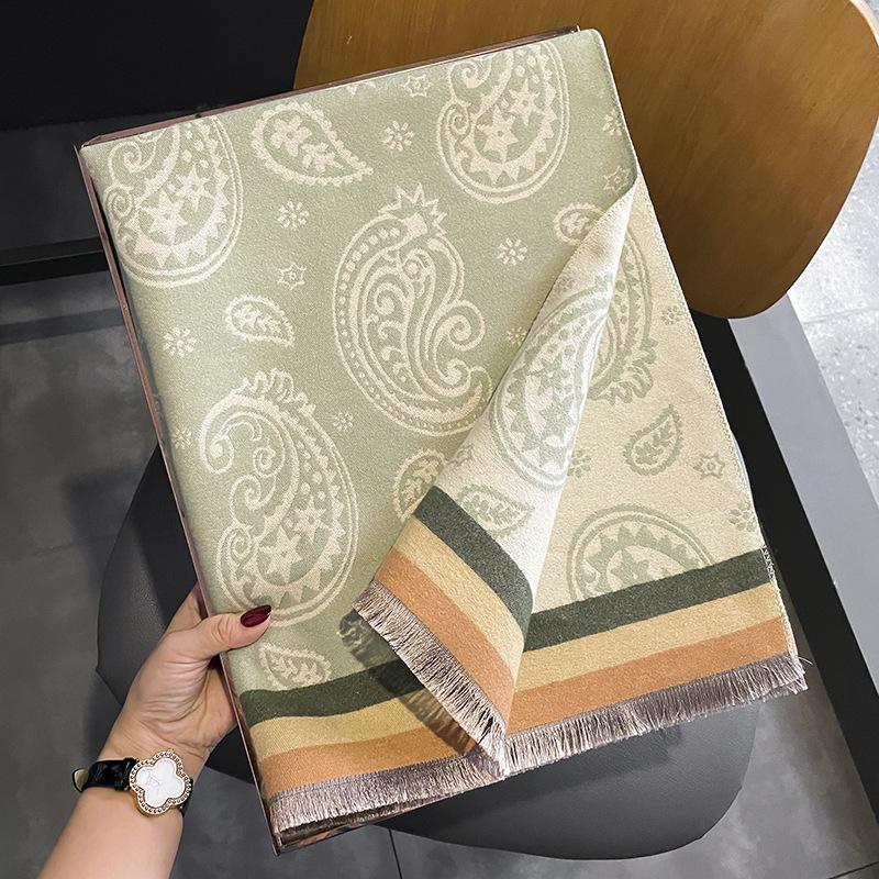 Winter new high-end green cashew imitation cashmere scarf shawl dual-purpose double-sided warm student scarf