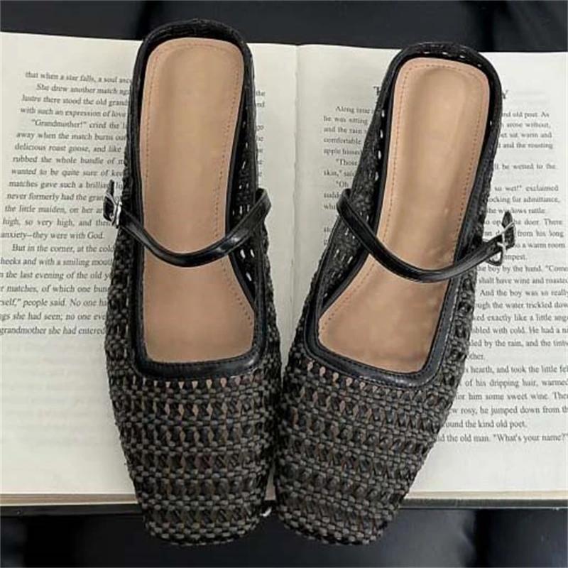 

Модные Eilyken 2025 Новые Летние Модные Женские Шлепанцы на Низком Каблуке Элегантные с Круглым Носком и Ремешком с Пряжкой Повседневные Женские Мюли 35 чёрный