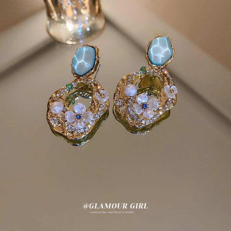 GemChic Women's Earrings Square Embed Zircon Flower Hollow Ear Stud Needle Earrings Exquisite Drop Earrings Birthday Christmas Jewelry Gift