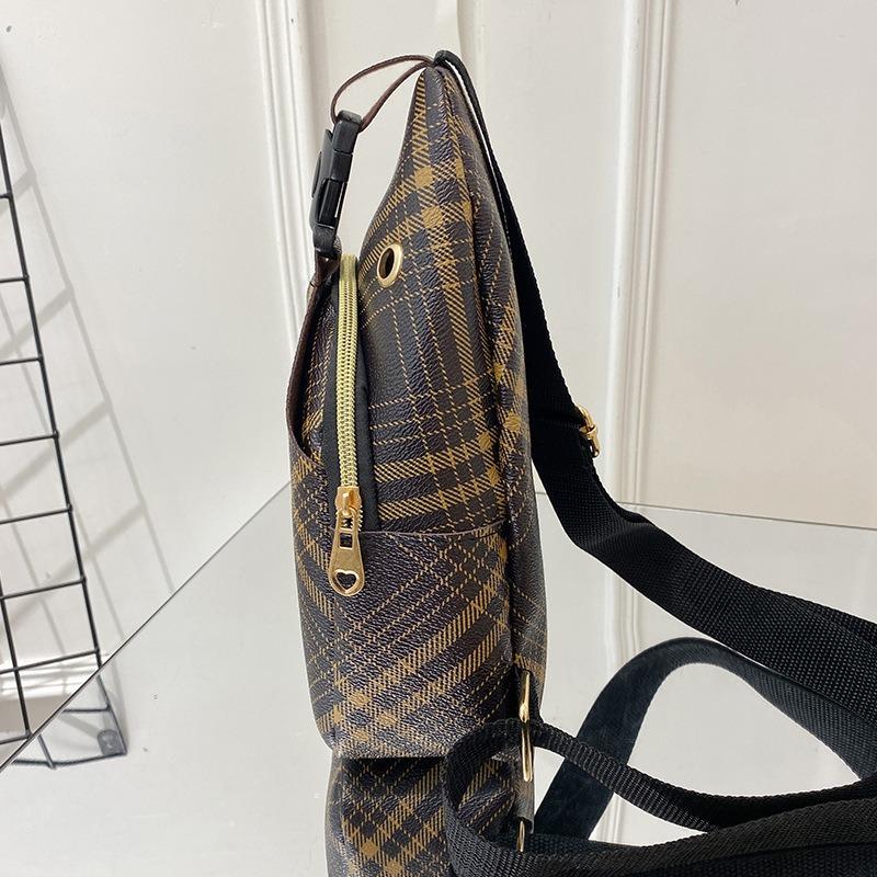 Autumn and Winter Women's Bags, Breast Bags, Breast Bags, Shoulder Oblique Straddle Bags, Fashion Trend Bags, Women's Waist Bags, Satchel Bags.