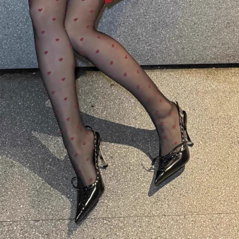 Fashion Shoes for Women Trend Pointed High Heel Shoes Strappy Bowknot Rivet Patent Leather Sandals Designer Womens Pumps Sandalias Mujer