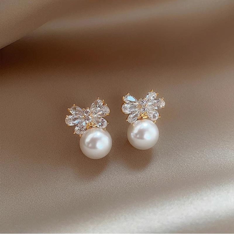 Koreanische Lila Kristall Kamelien Ohrstecker für Damen Elegante Tropföl Perle Blume Ohrringe Hochzeit Zirkonia Accessoires