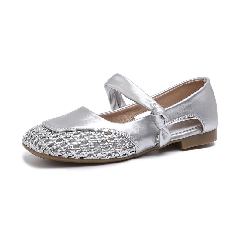 

French breathable hollow silver single shoes women s 2025 summer new temperament word with square head low heel Mary Jane shoes 39 серебряный