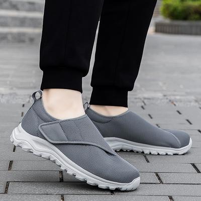 Tamanho grande casual esportivo velcro nos pés pés largos inchados masculinos e femininos primavera e verão novos sola média e macia sapatos para caminhar