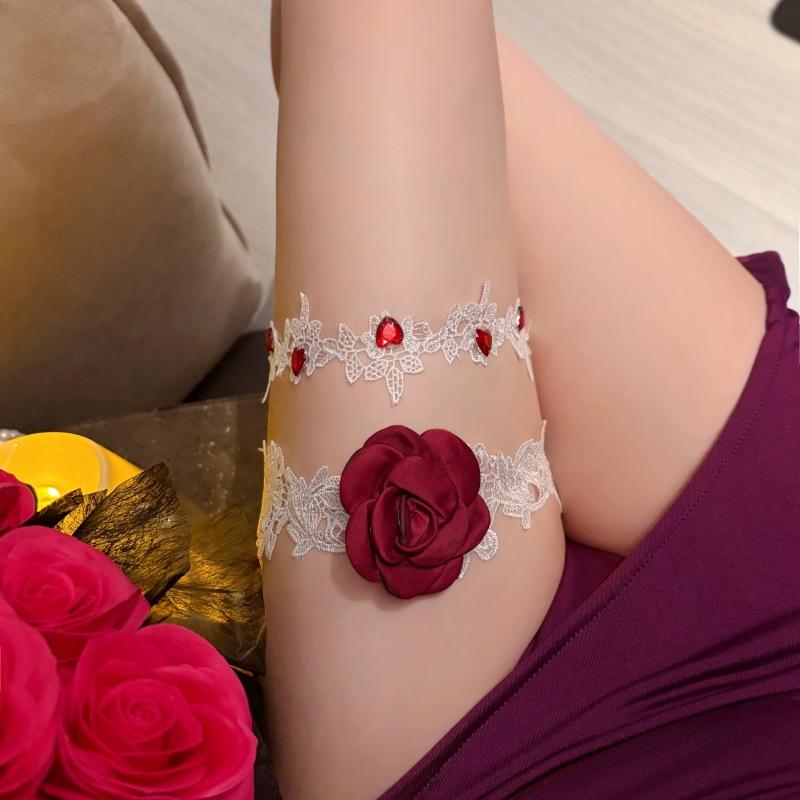 K03 2 PCS Sexy Lace Flower Crystal Pearls Wedding Garter Belt Thigh Ring Bridal Leg Garter Stocking Garter Belt Girl Women