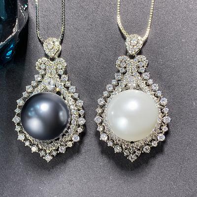 Jewelry Copper Bottom Gold-Plated Fritillary Pearl Korean Version Creative Diamond-Encrusted Pendant Necklace 16Mm