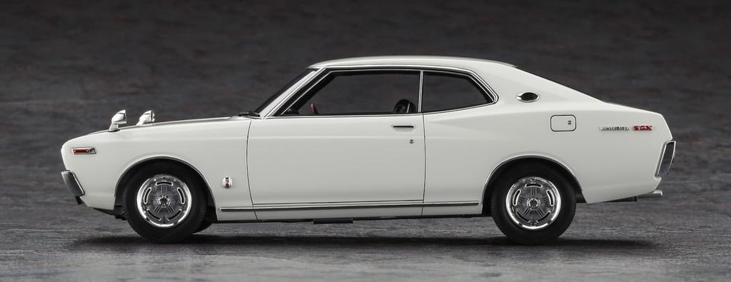Hasegawa Nissan Laurel HT 2000SGX Late Model 1973 Plastic Model Kit HC67 1/24 (KHC130)