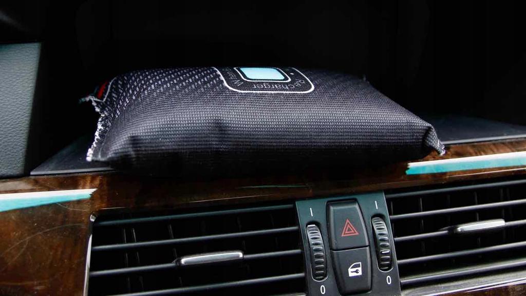 MOISTURE ABSORBER AIR DEHUMIDIFIER FOR CAR 2 Pcs. REUSABLE