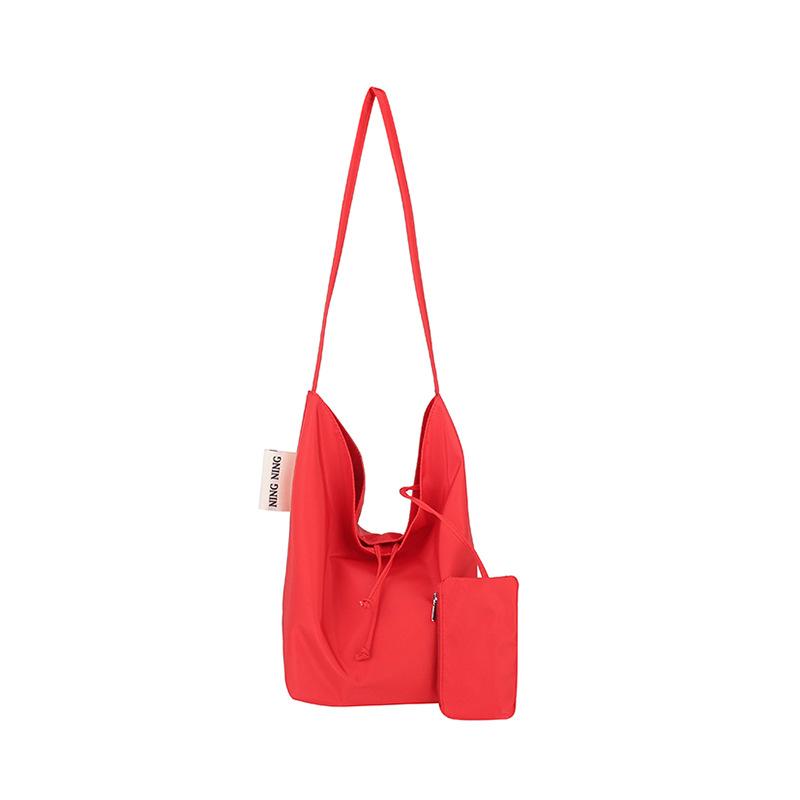 Korean Version of Simple Lazy Style Casual Large-capacity Nylon Cloth Bag, Light and Versatile Commuter Single Shoulder Messenger Tote Bag