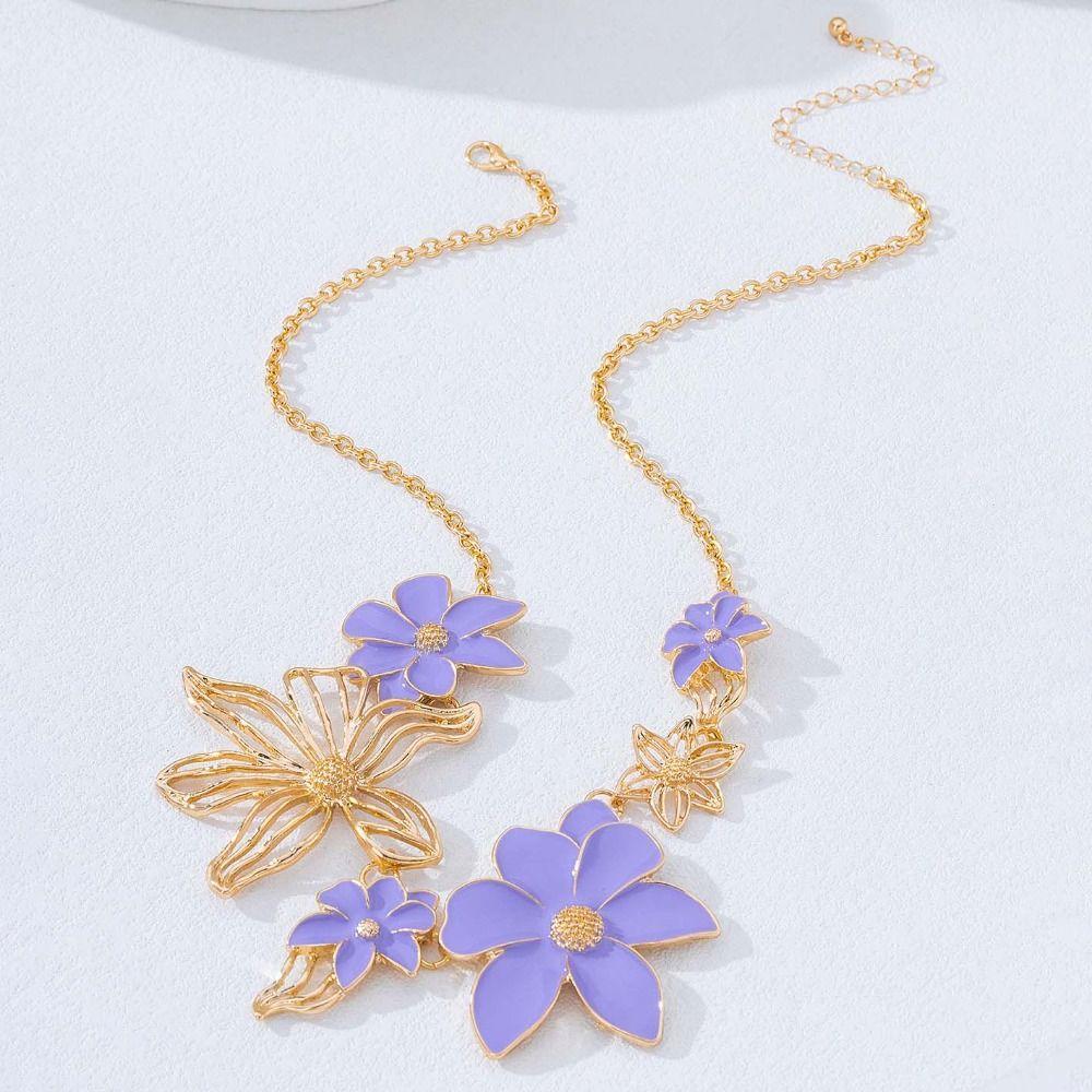 Irregular Flower Collarbone Chain Vintage Women Pendant Necklace Trendy Floral Necklace  Girls