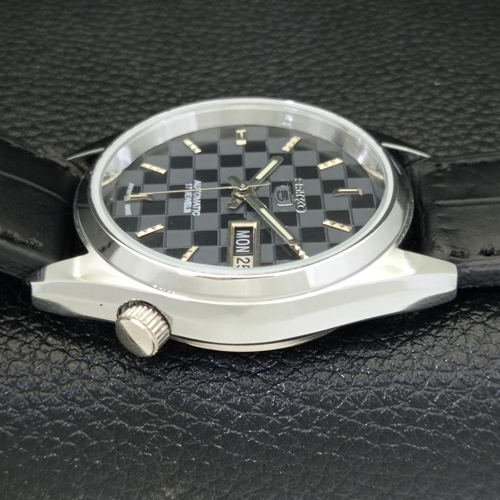 AUTOMATIC VINTAGE SEIKO 5 REFURBISHED JAPAN MENS BLACK DIAL WATCH A440418-9 Sk-a440418-1