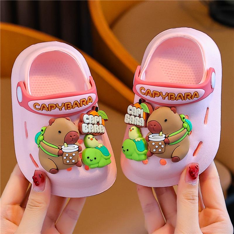 Capybara Boys' Closed-Toe Summer Sandals: Non-Slip Indoor Baby Shoes with Soft Soles.