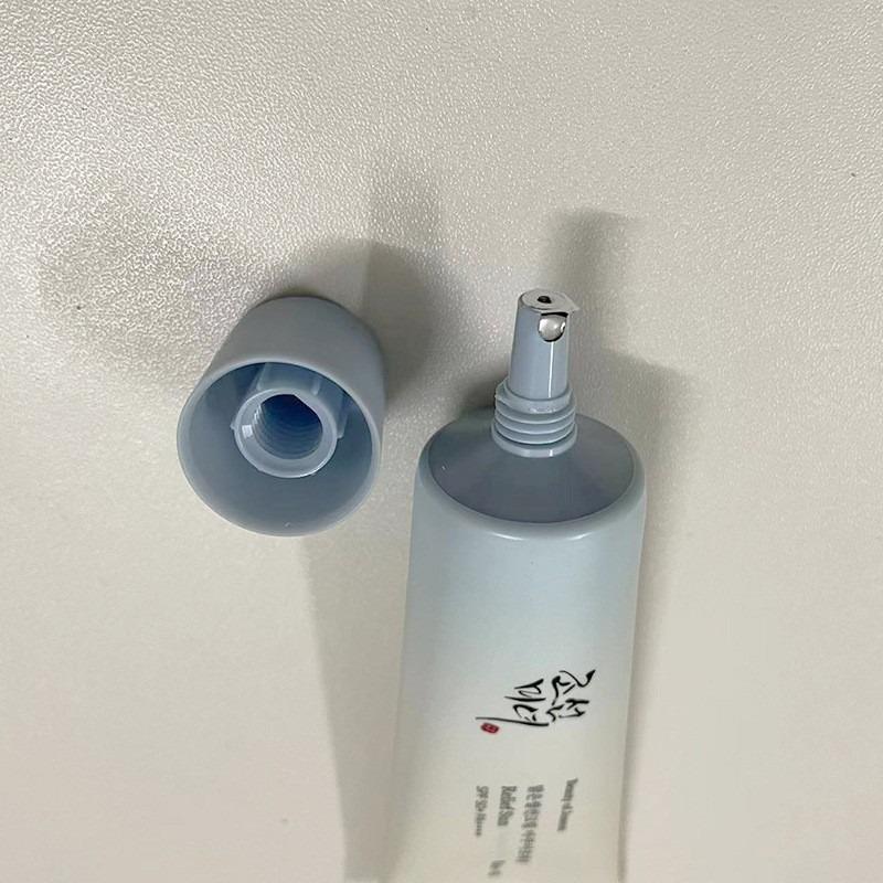 Beauty of Joseon Neuer beruhigender & feuchtigkeitsspendender Sonnenschutz