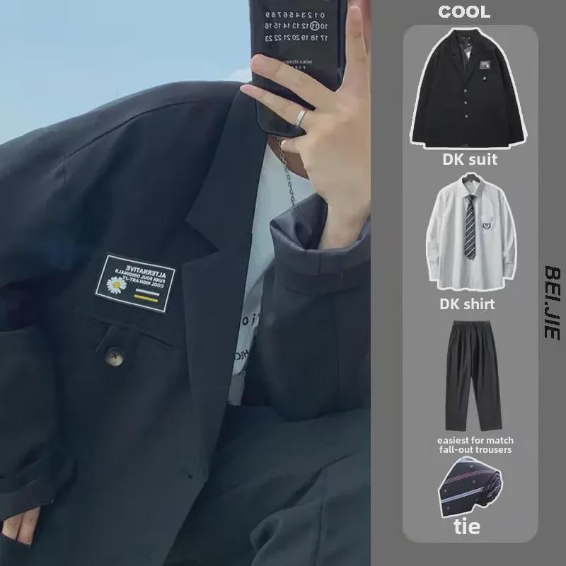 Trendiger dreiteiliger Herrenanzug im koreanischen Stil für den Herbst: Hübsches Set aus kleiner Anzugjacke und Hose