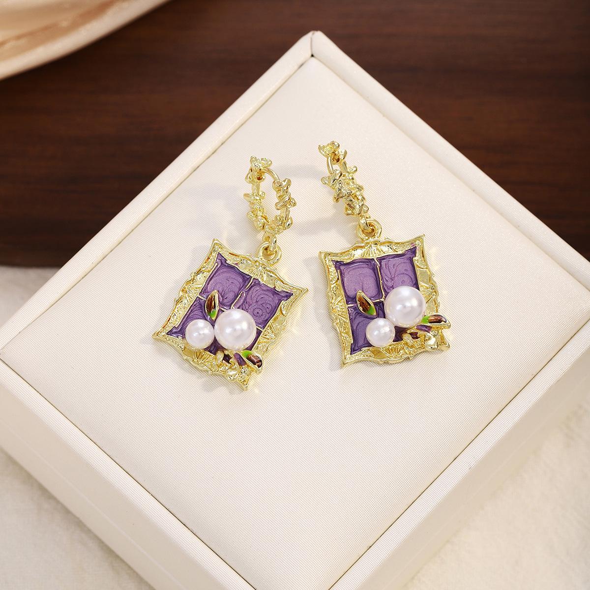 Monet-Inspired Pearl & Purple Window Earrings: Retro French Luxury Style