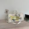 Duffel Bag mit Graffiti-Print, Griff und Schultergurt, Stilvolle Sport- und Reisetasche