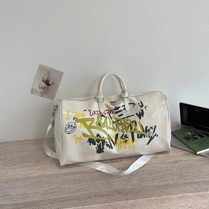 Duffel Bag mit Graffiti-Print, Griff und Schultergurt, Stilvolle Sport- und Reisetasche