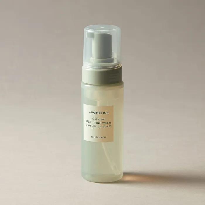 Pure & Soft Feminine Cleanser Chamomile & Tea Tree 170ML