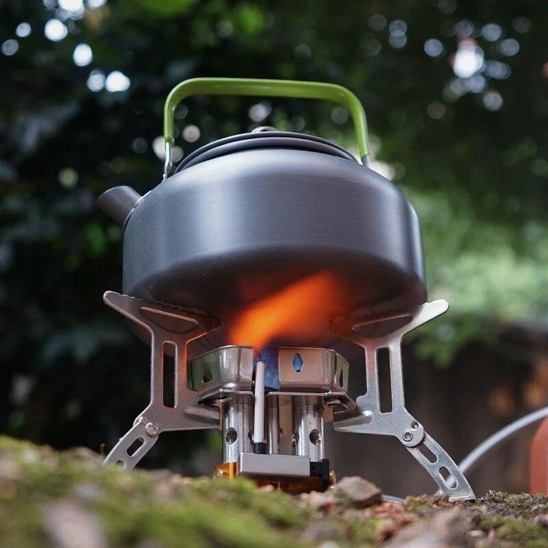 Outdoor Camping Gas Stove Foldable Portable 3 Head Stove for Travel Picnic BBQ 5800W Big Power Camping Windproof Stove Burner