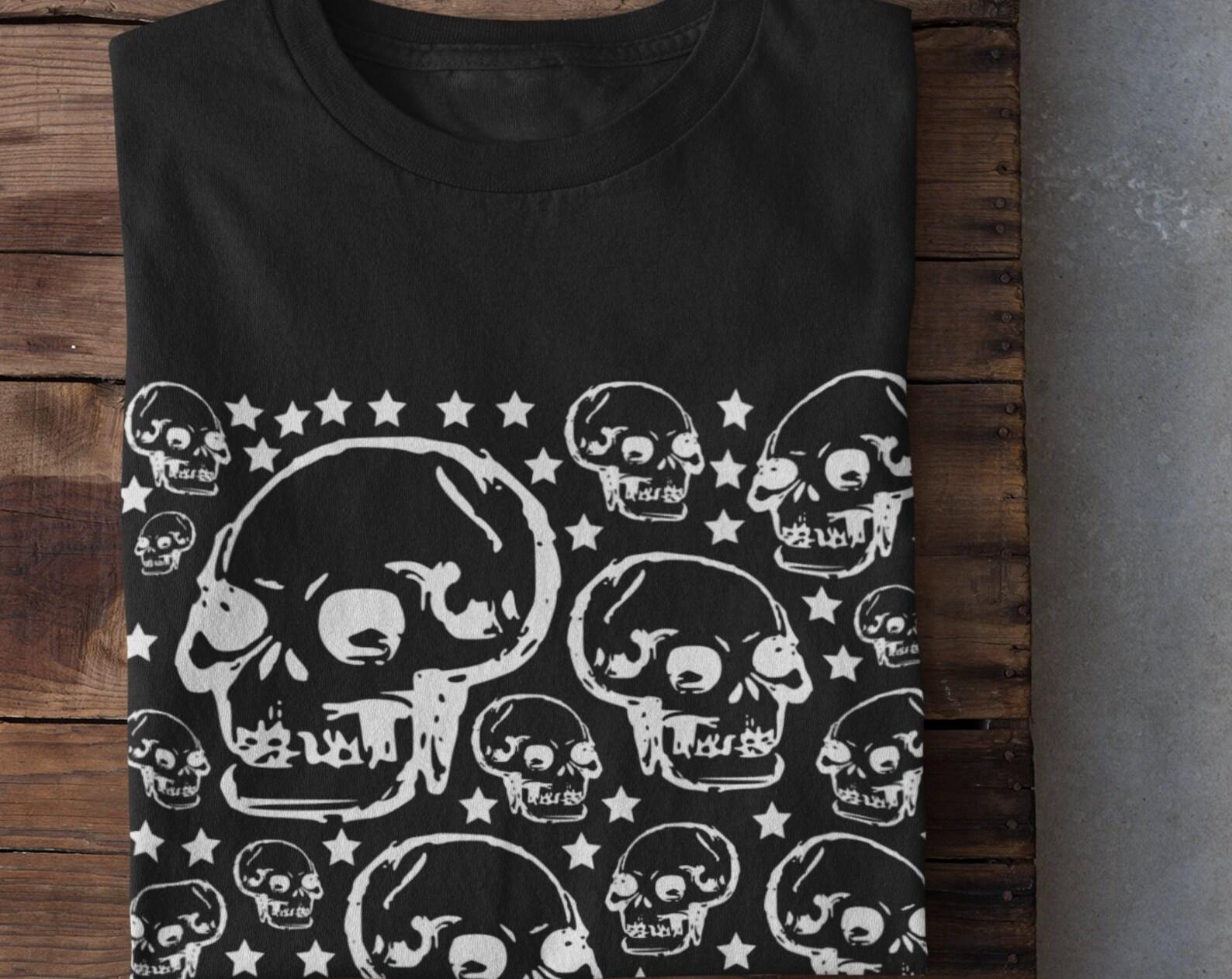Alt Clothing, Grunge Clothing, Punk Alternative Skull T-Shirt, Unisex Mall Goth Shirt, Trad Goth Tshirt, Stars Alt Shirt XL