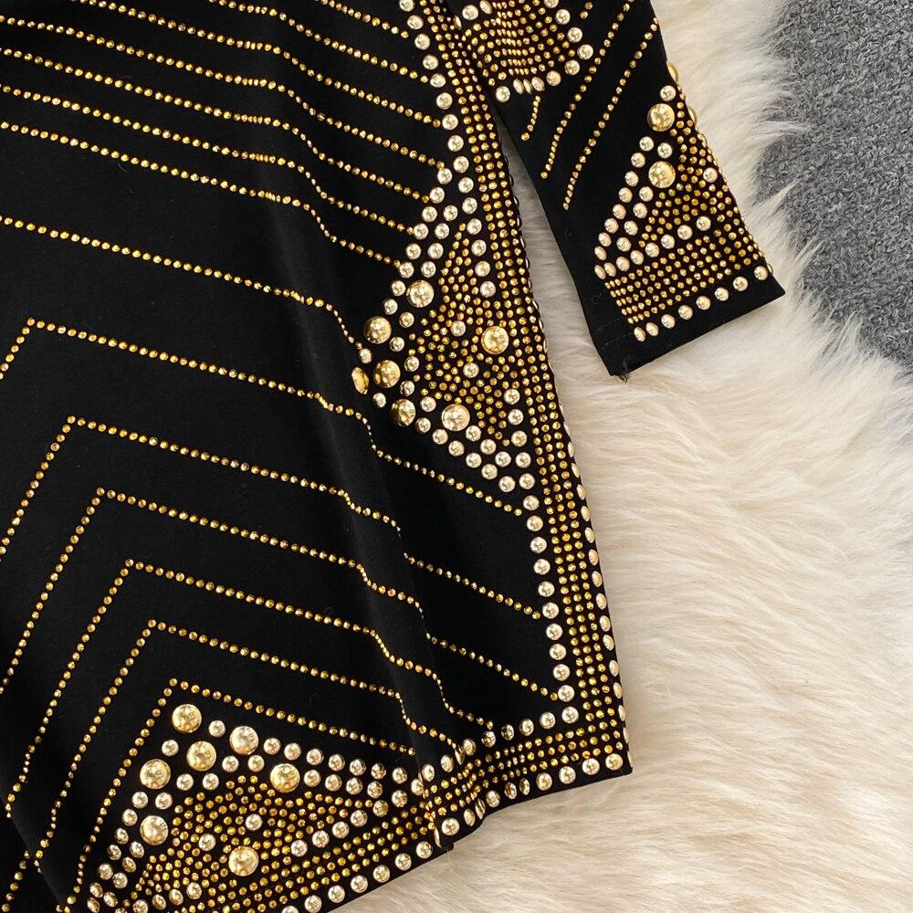 Autumn and Winter European and American Light Luxury Temperament Round Neck and Diamonds Waist and Hip Bottoming Dress